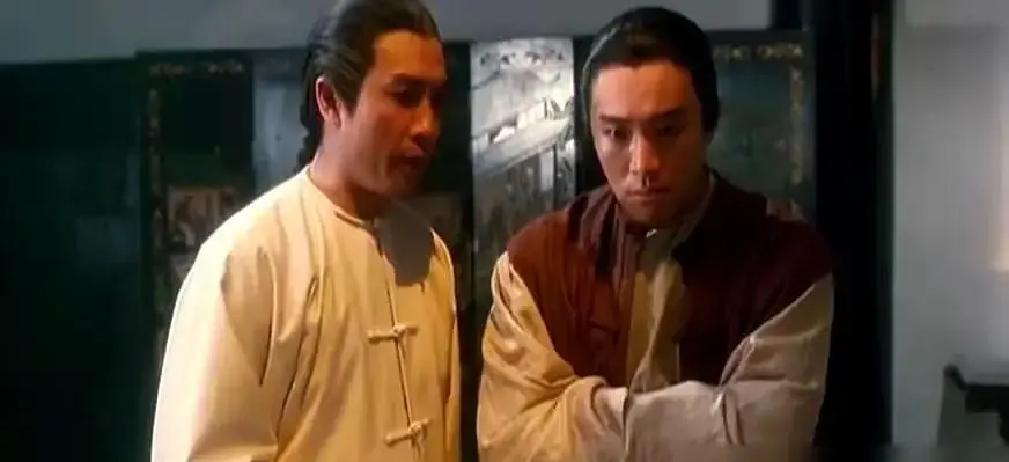 这17倍的数据差距，骗了我们三十年。你看的宫斗剧里，反清复明到康熙朝就绝迹