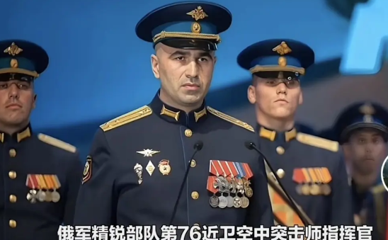 实力证明中国！记得耿爽在拜登卸任倒计时阶段的一场联合国会议上曾强调：倘若中国果