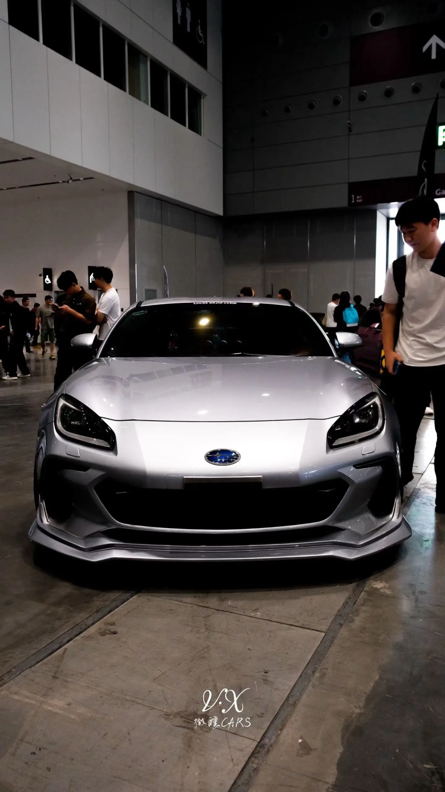 “答应我 副驾不能只坐黑丝”！