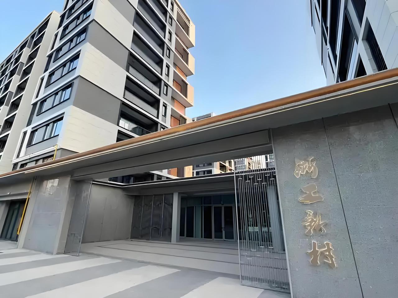 可能吗？花30万赚180万！老破小原拆原建后房价翻倍，业主：这波改造血赚不亏
