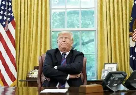“美国怎么能选出特朗普做总统？”只要你关注美国时政，留言区总会看到这样的问题