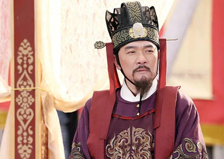 今日话题：长孙无忌为什么不选择帮助李承乾？？？网友甲：也不怪李世民作为亲舅舅