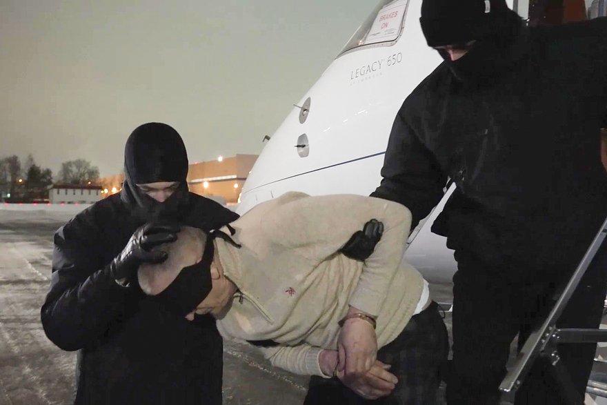 “俄罗斯专家称波兰参与招募刺杀阿列克谢夫的执行者是可以预料的：俄罗斯军事专家克努