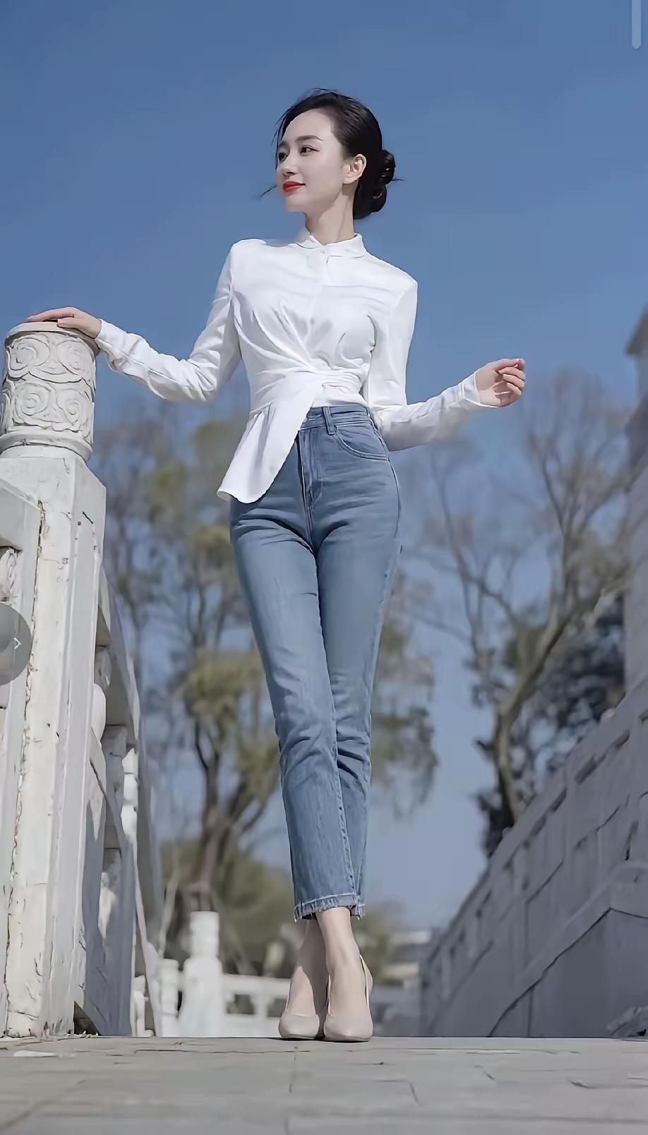 你站在桥上看风景不知桥是风景还是你就是风景