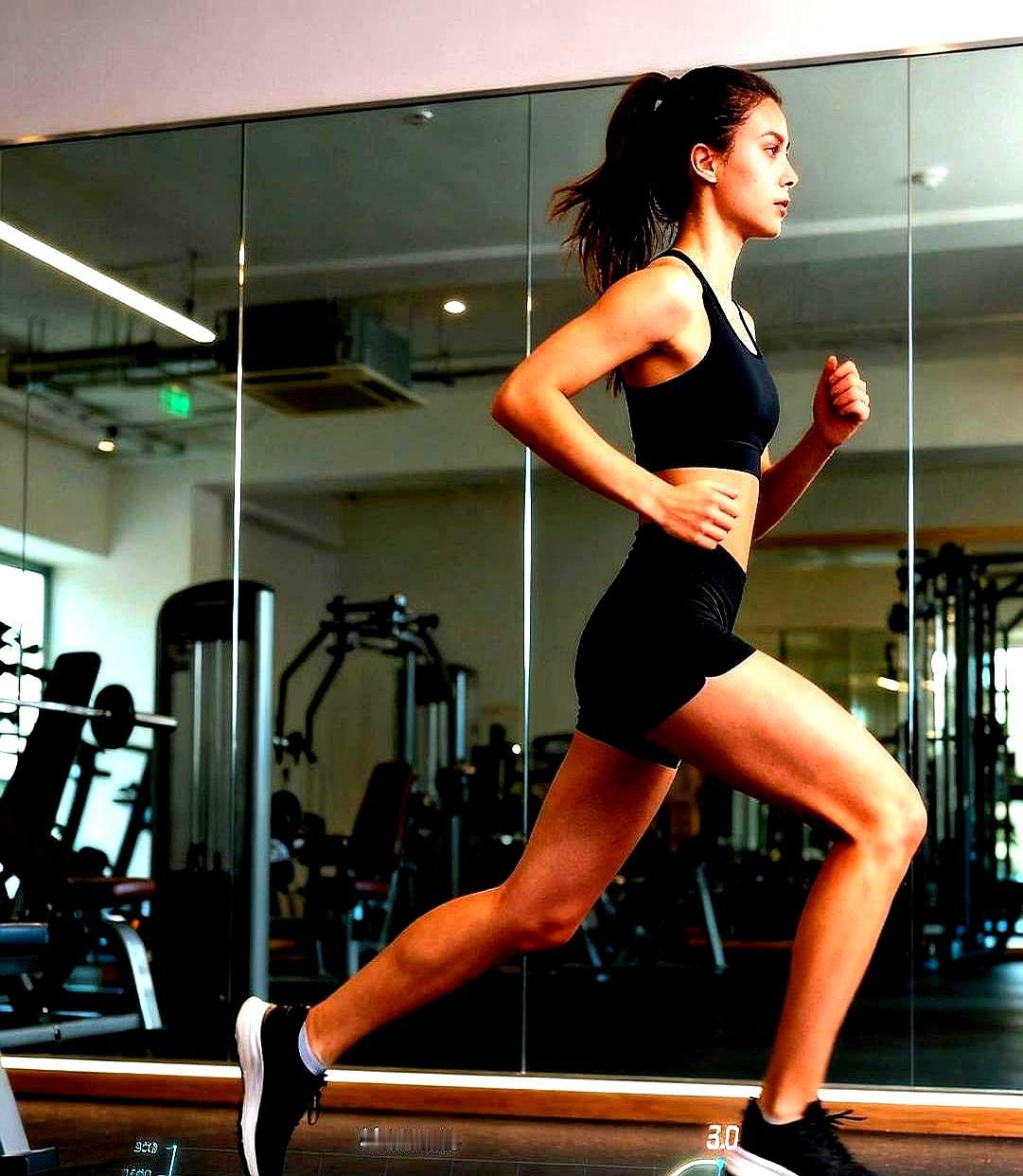 经常跑步（坚持8周以上，每周3-5次），身体会出现5个核心正向他以前总是