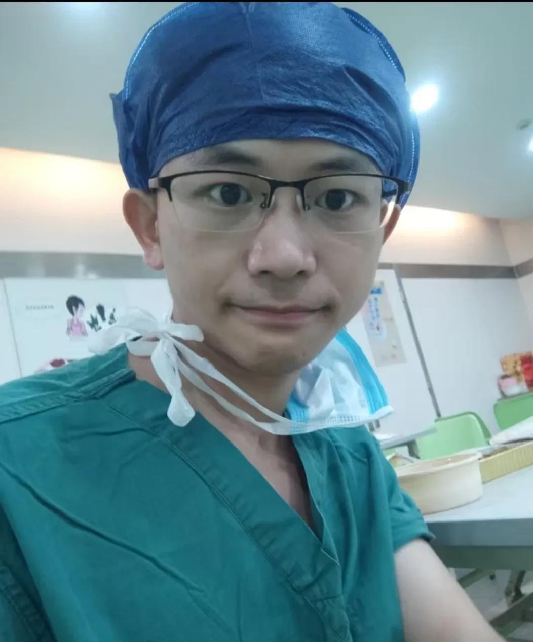 警方说排除了罗帅宇医生是他杀的可能，那肯定百分百有充分证据证明罗帅宇是自杀的，那