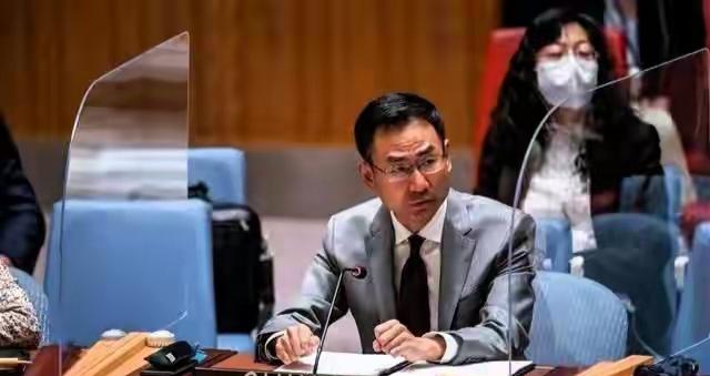 中东要变天了，东大的布局开始看到效果了。80届联大，美国拒签巴勒斯坦总统阿