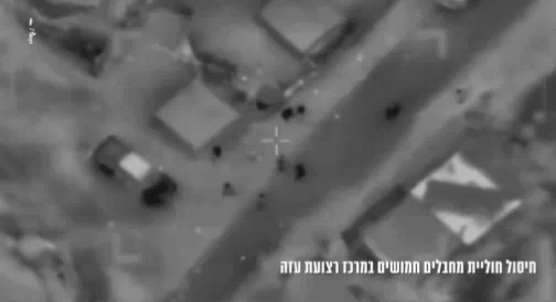 今晚加沙有10名哈马斯偷偷钻出地道呼吸新鲜空气，还聚集在一起，随后被以军1枚导弹