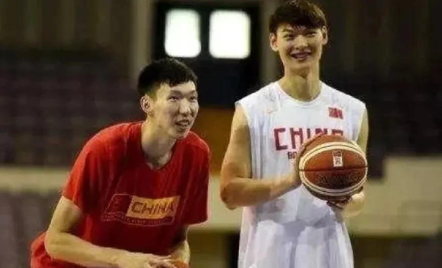 王哲林应该是CBA历史上最被低估的球员了！他要是有一颗科比的心中国篮坛早就拥有第