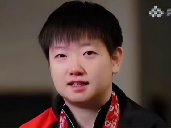孙颖莎输球后，恶心的一幕出现，逼得邱贻可连夜发文自证清白 美国大满贯比赛一