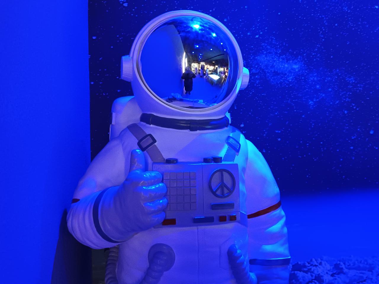 AI正在重构超级入口：下一波互联网变革，已经来了你有没有发现——我们正在告