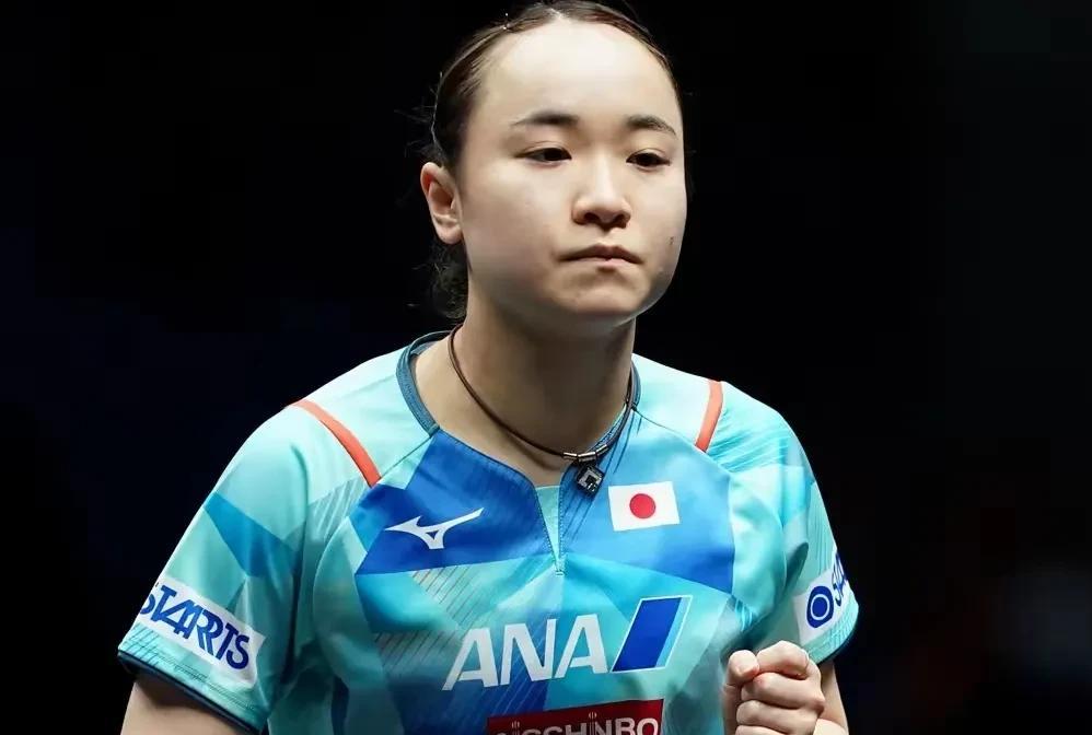 多哈世乒赛，女单第四轮最新战报1，伊藤美诚4-0郑怡静（中国台北）四局比分：
