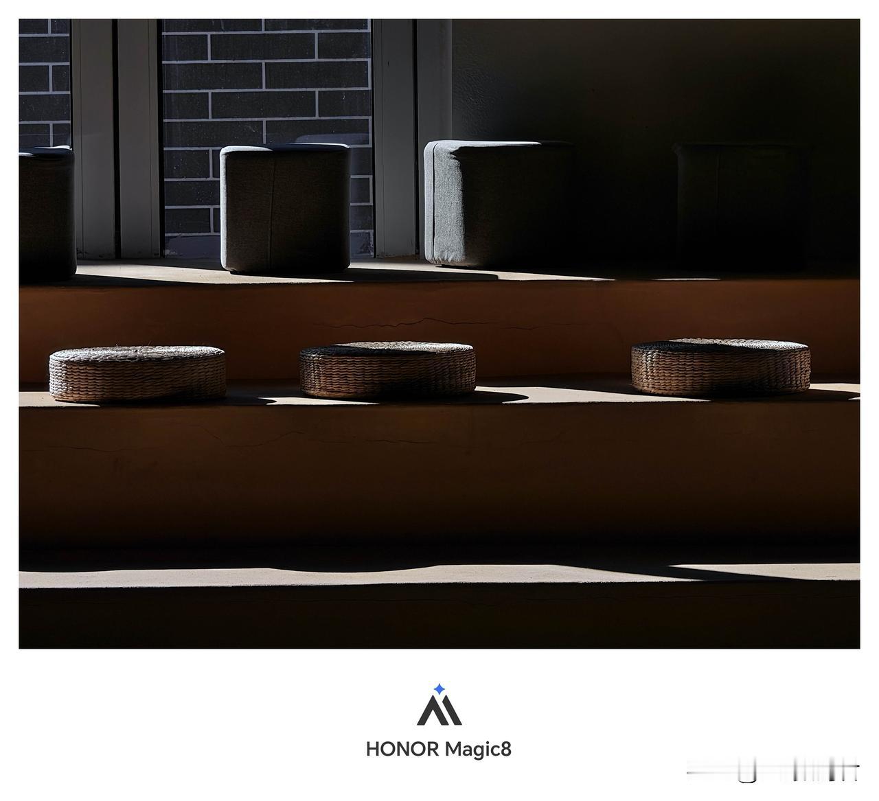 荣耀magic8请叫我单反说真的，荣耀magic8拍出的照片不够极致，但