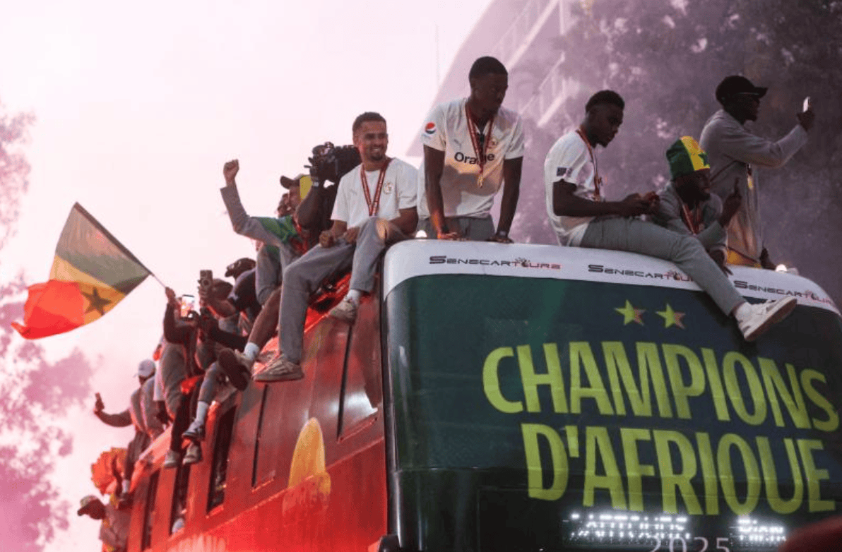 塞内加尔夺冠后, 每人获赠超10万欧奖金和1500平土地