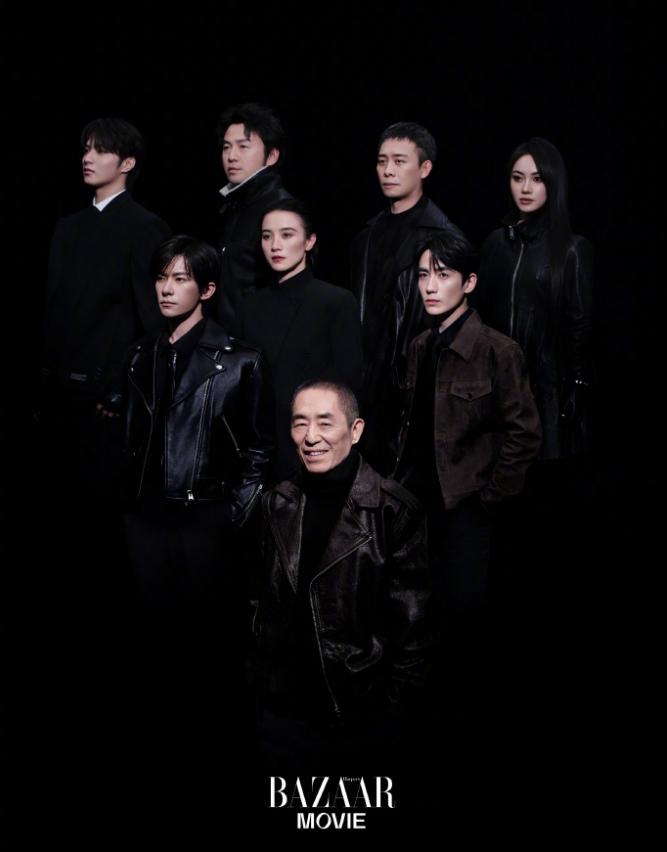 张艺谋携《惊蛰无声》演员登时尚芭莎封面！此次出镜的演员包含一二番的易烊千玺和朱