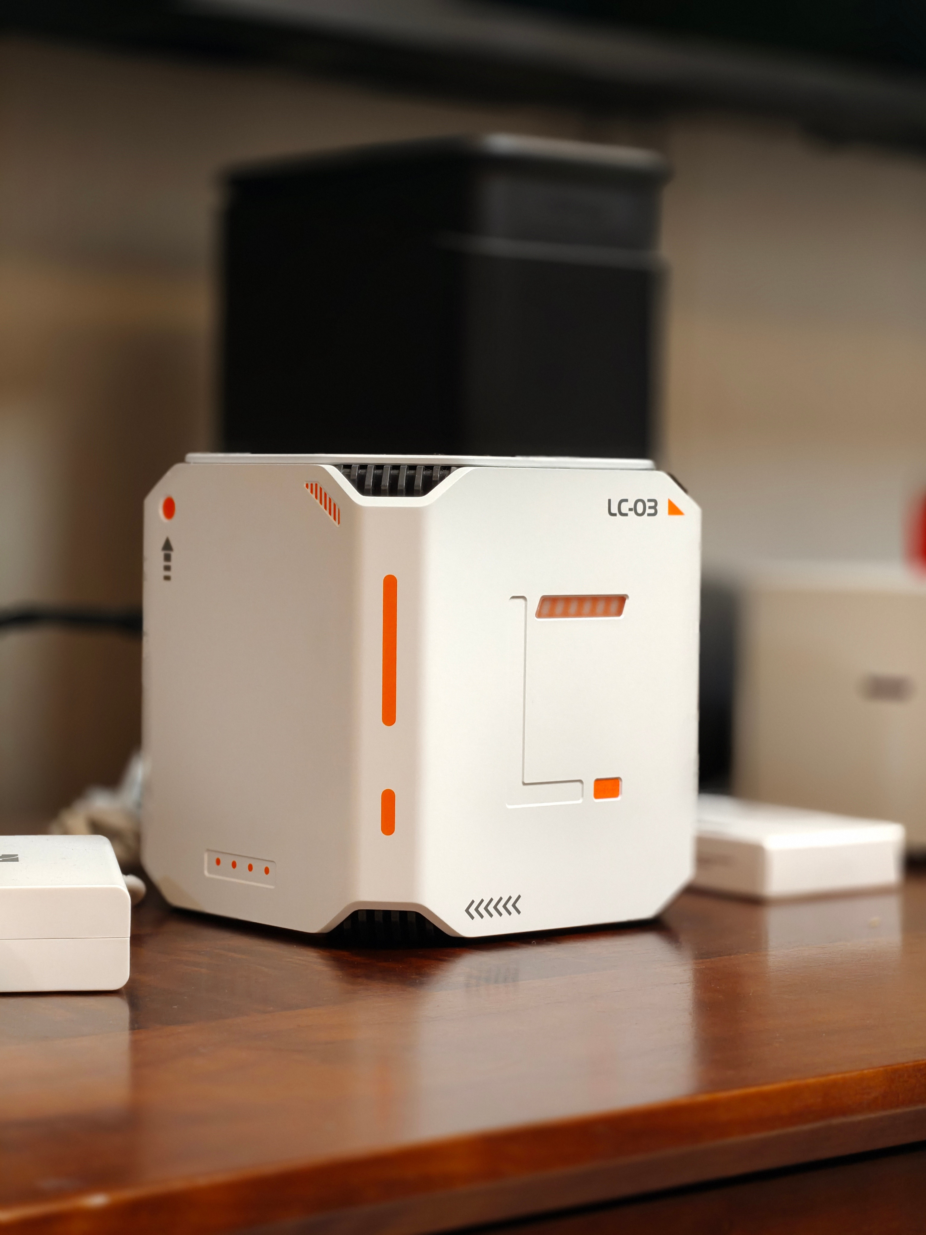 分享一下最近买的比较贵的玩具——懒猫微服LC03怎么理解这玩意儿？「微型服