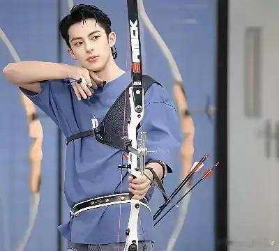 发现没，明星的路人缘真的很重要，不信你看看王鹤棣。本来就是一件捕风捉影的事情，王