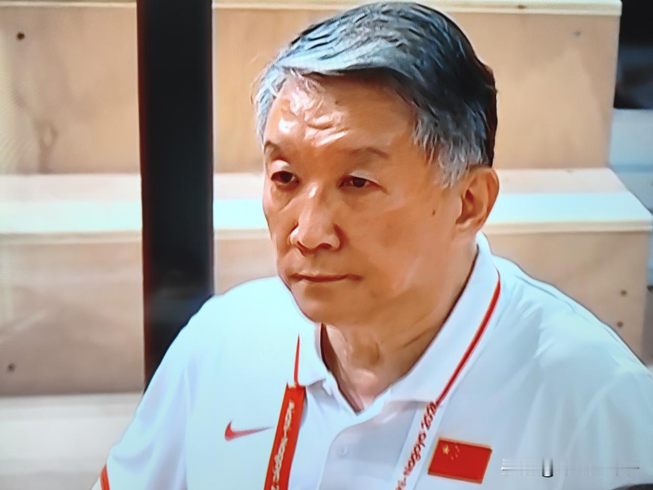 真的不可想象，中国女篮竟然也输了，竟然也躺在了名古屋亚运会决赛之外。就在刚才，面