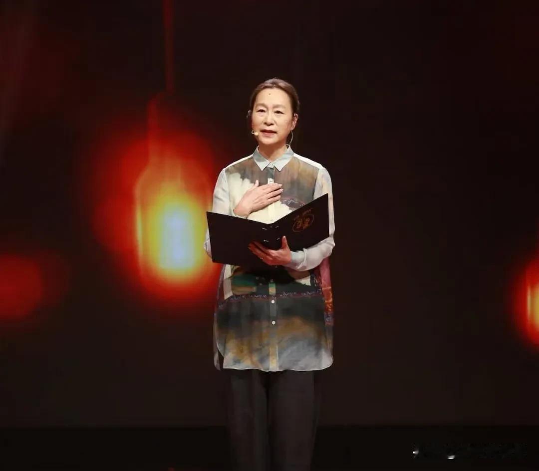 我能接受奚美娟气质清冷，也能接受她婚外生子，但真的接受不了她一直靠着单亲妈妈