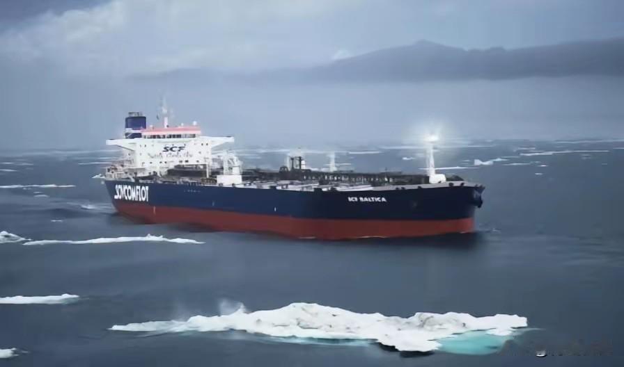 这下美国可真要掂量掂量了！就在12月24日，中国宣布即日起所有进入台湾海峡的美国