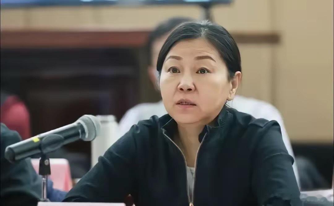 周继红发声：表态易，落地难周继红终于发声，短短一句“找的就是它？”，瞬间在网络上