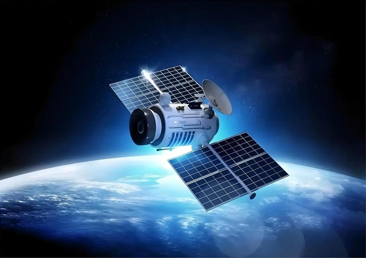 中国开发北斗系统时，美国曾威胁说必要时会击毁北斗卫星。可后来中国用导弹清理了自己