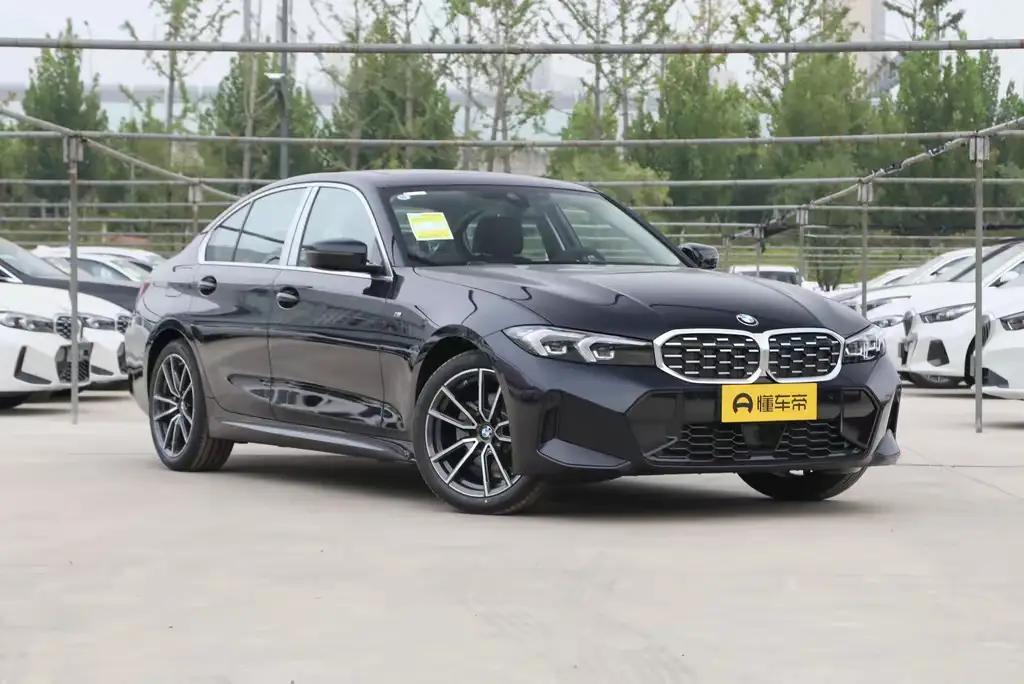 近日，关于“宝马在中国市场最高降价30万”的消息引发了轩然大波。无数车迷、消费者