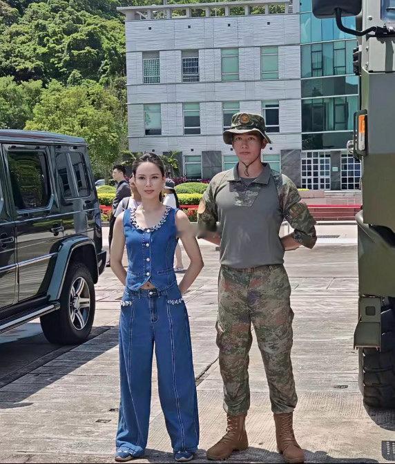 你敢信小龙女都快60岁了