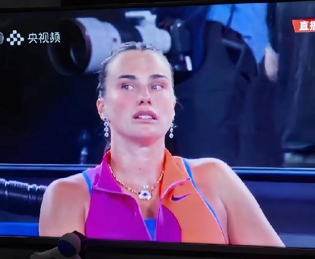 萨巴伦卡一点输不起，输掉澳网冠军又哭了！自己都拿两次澳网冠军，两次美网冠军，已经