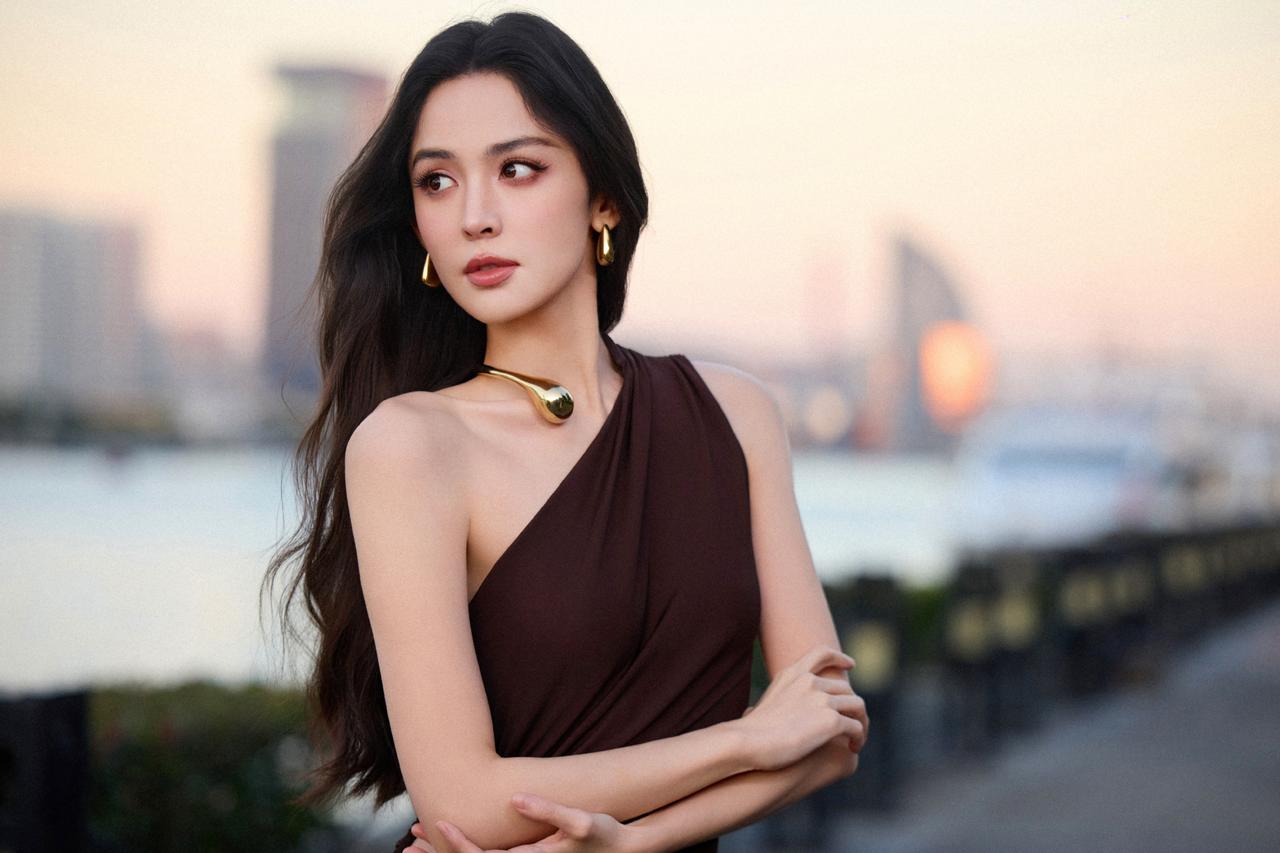 绝美的娜扎[滑稽笑]古力娜扎