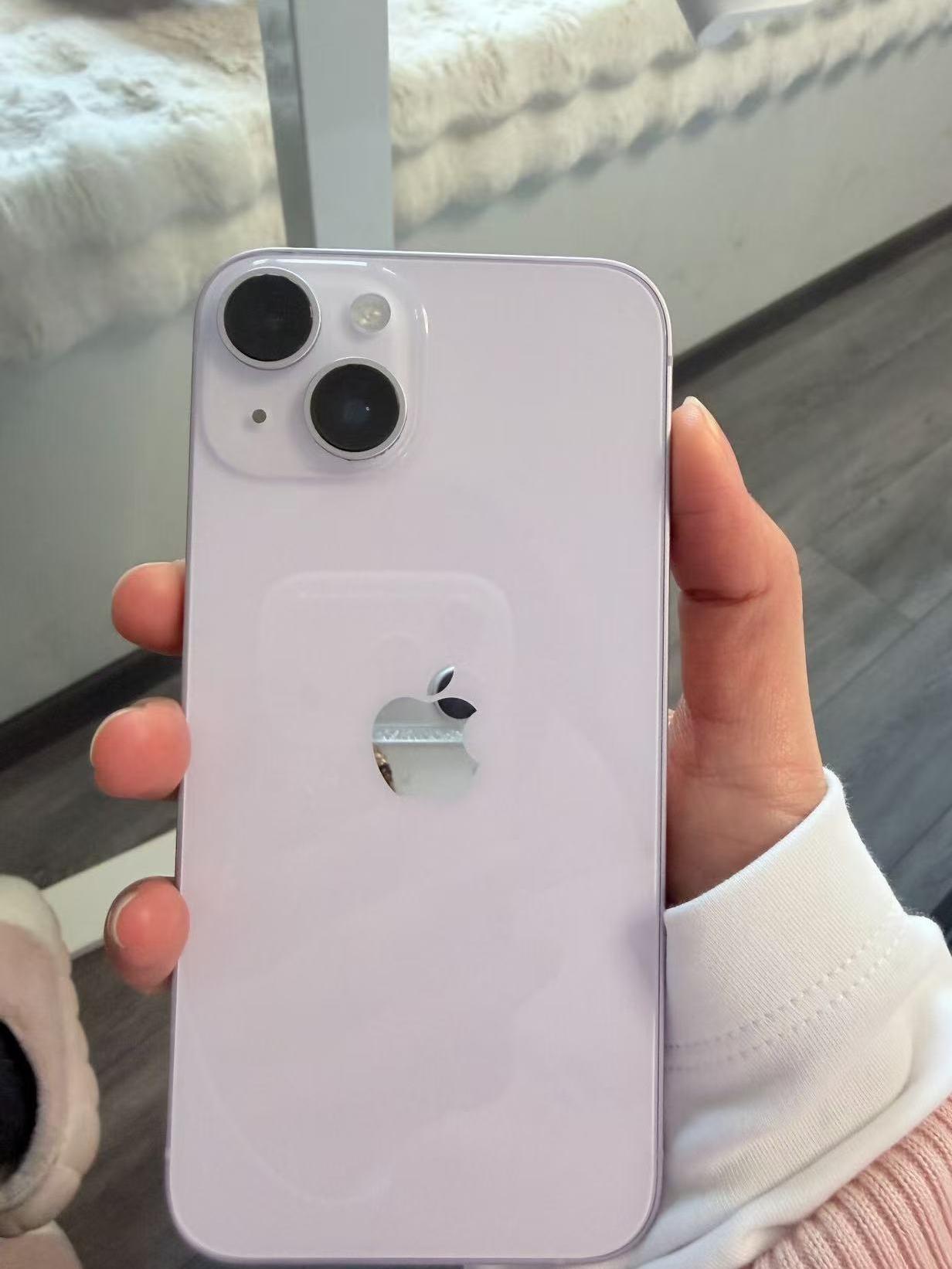 用了10年苹果，还是没忍住换了国产折叠机作为实打实用了10年苹果的老果粉，从