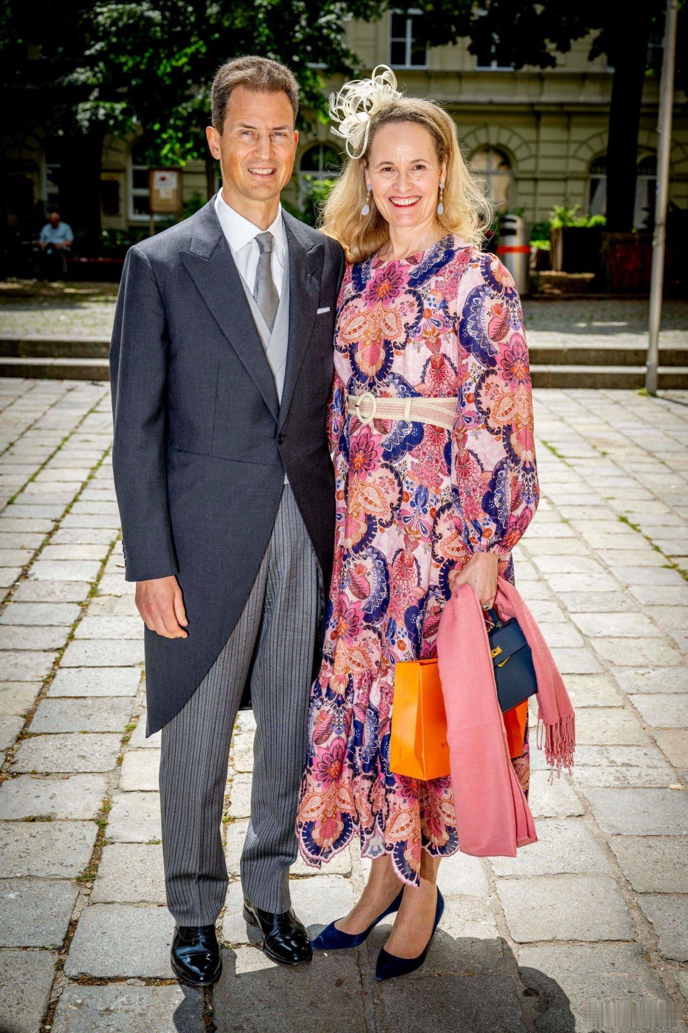 列支敦士登王室🇱🇮据Vanitatis报道，列支敦士登王储妃索菲将在她的长