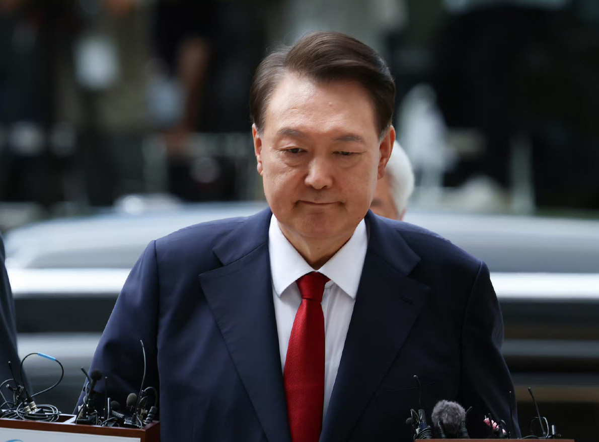 尹锡悦再次拒绝出庭，韩国法院启动缺席审判程序2025年8月11日，韩国前总统尹