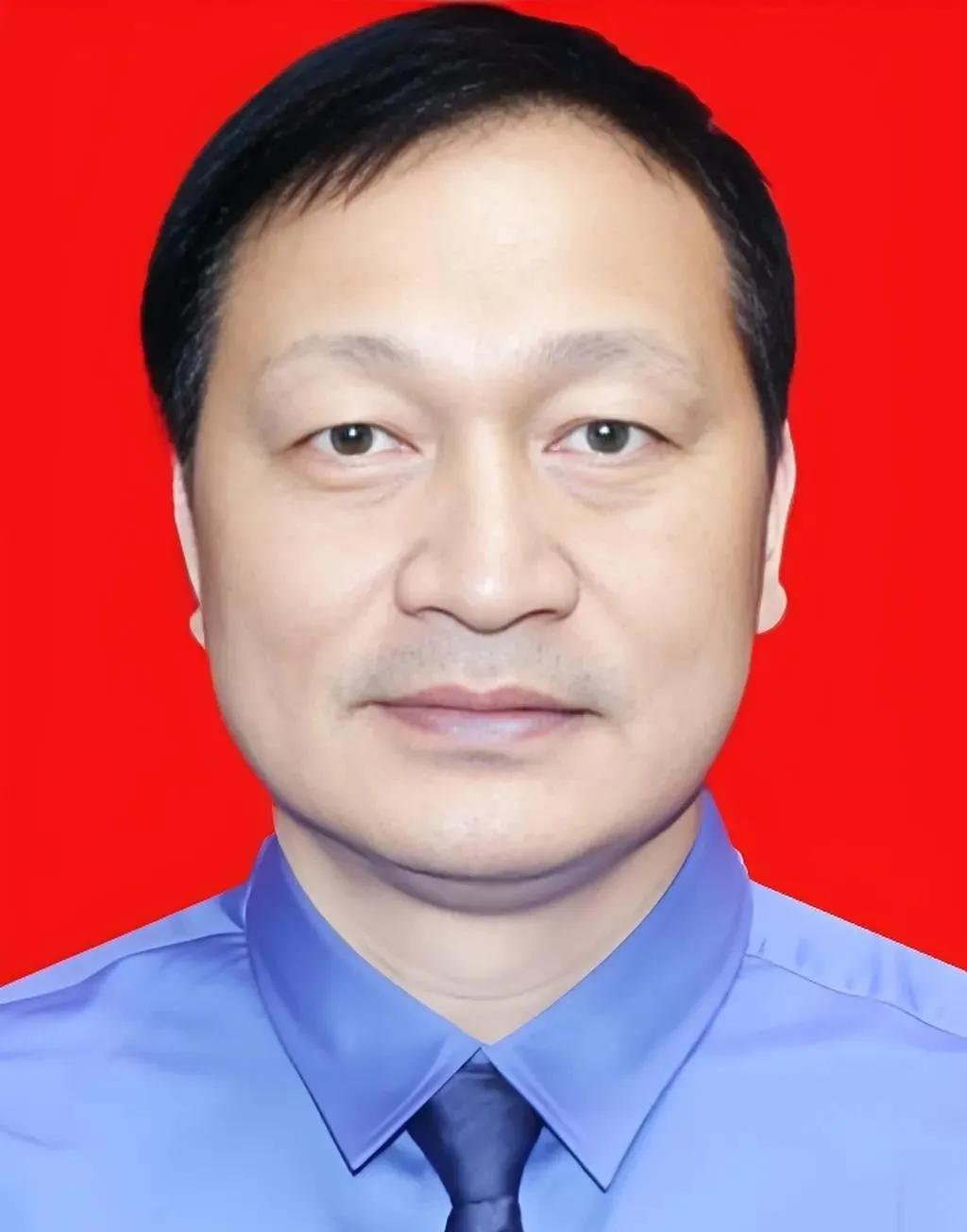 东莞反腐大幕再启：陈创业的廉洁外表下藏着什么？东莞市城市管理和综合执法局原副局