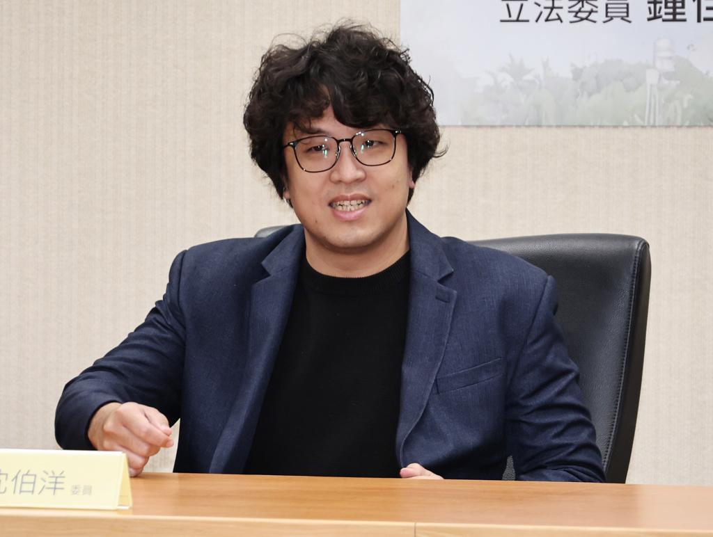 沈伯洋战蒋万安有变数？学者揭绿营“3个如意算盘”落空民进党迟迟未确定台北市长人