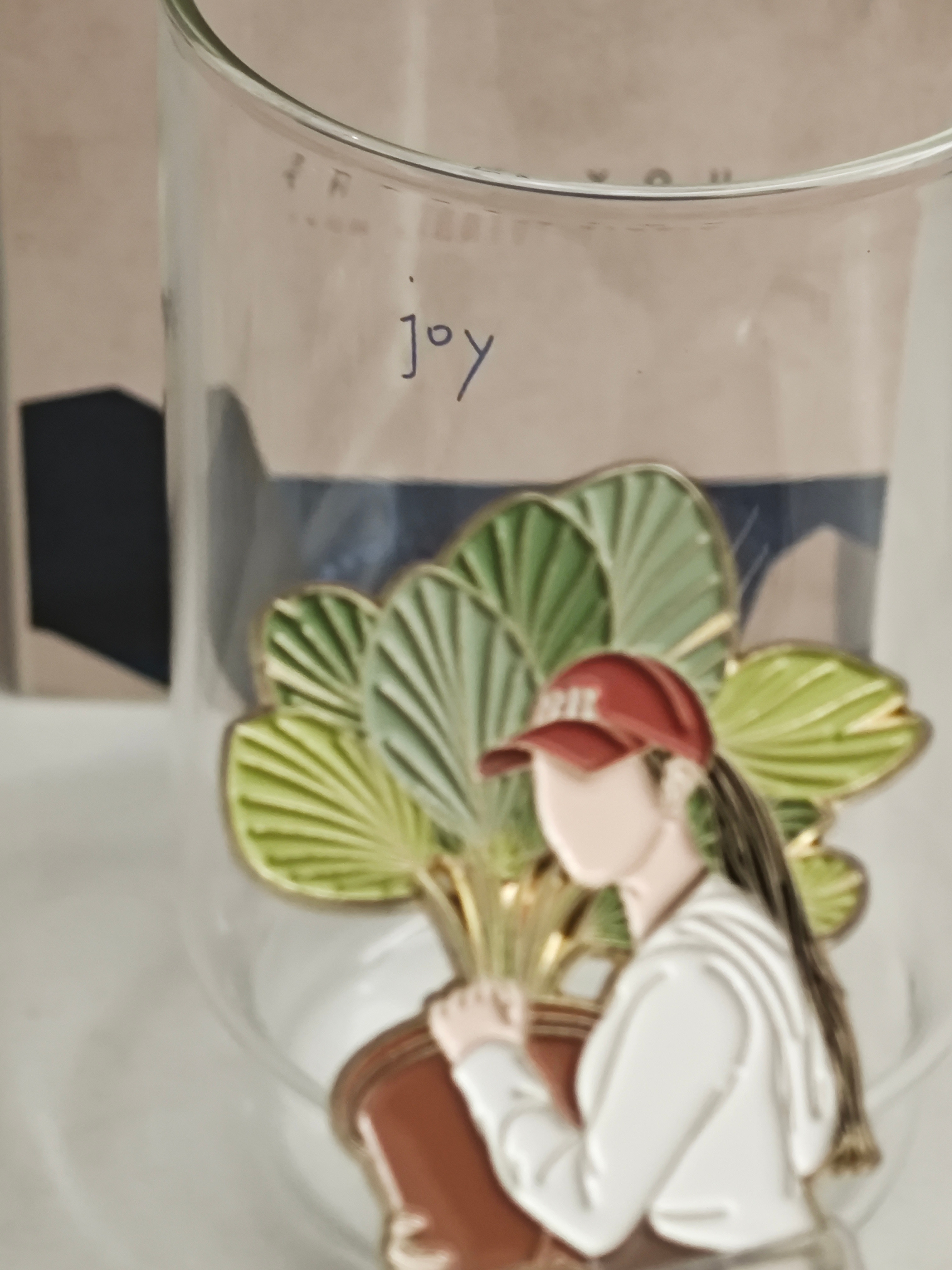 很神奇的一个杯子joy