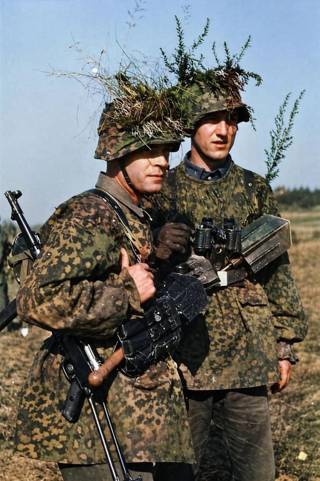 这身迷彩服超越了时代，即便放到今天都不算落后，这就是二战德军的装备水平！倘若