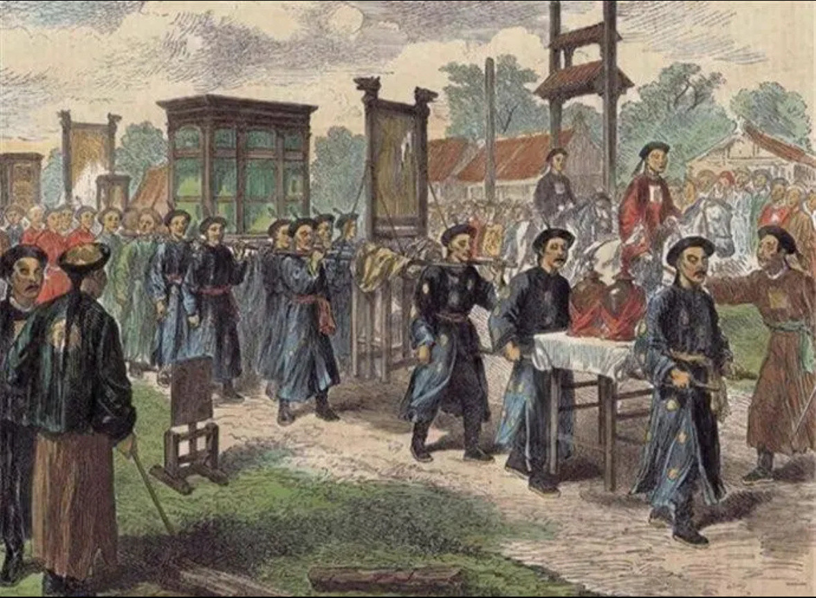 左宗棠收复新疆的过程极为艰难，他凭借坚定意志与周全部署，主导了这一重大行动。左宗