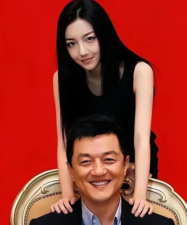 王菲李亚鹏的女儿李嫣女大十八变，如今妥妥的大美女，你还能认得出来她吗？