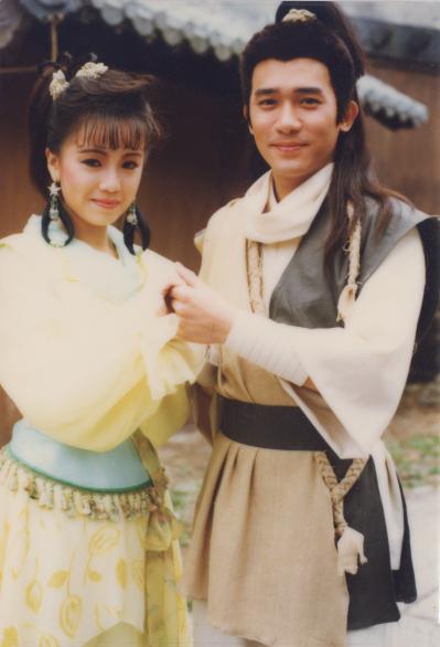 36年后，梁朝伟再拍电视剧！我小的时候，看过梁朝伟演的一部电视剧，名字叫做《