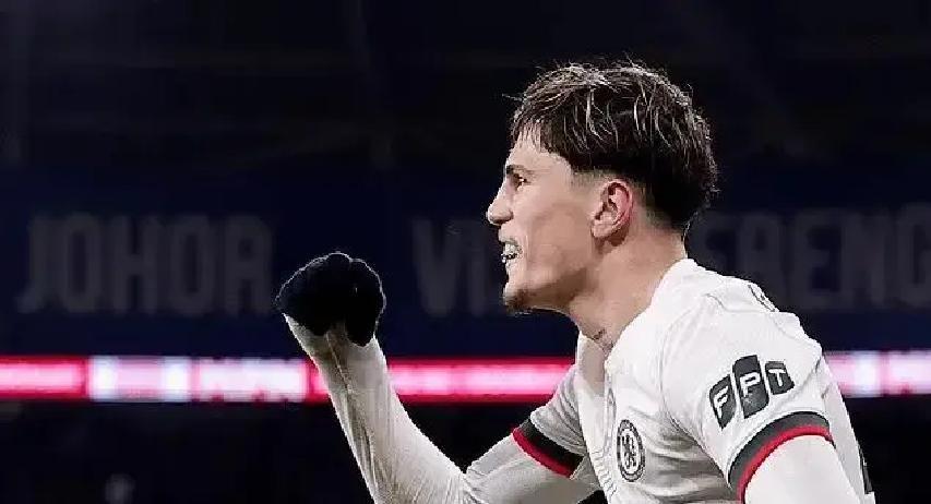 切尔西重用加纳乔不是昏招，是领先英超五年的阳谋。你看他传中成功率英超倒数，