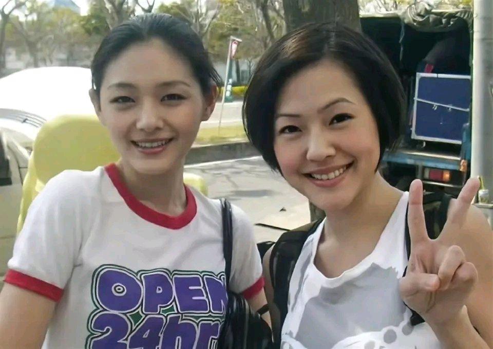 大S走快一年了，这一年S家和汪家变化天差地别。汪小菲事业顺风顺水，麻六记开到海外