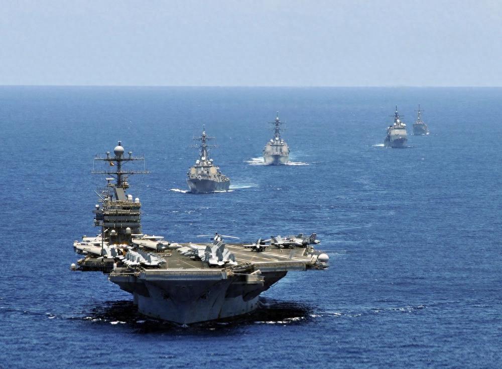 美军航母现状，布什号、杜鲁门号，停靠在东海岸。罗斯福号、卡尔文森号停靠在西海岸。