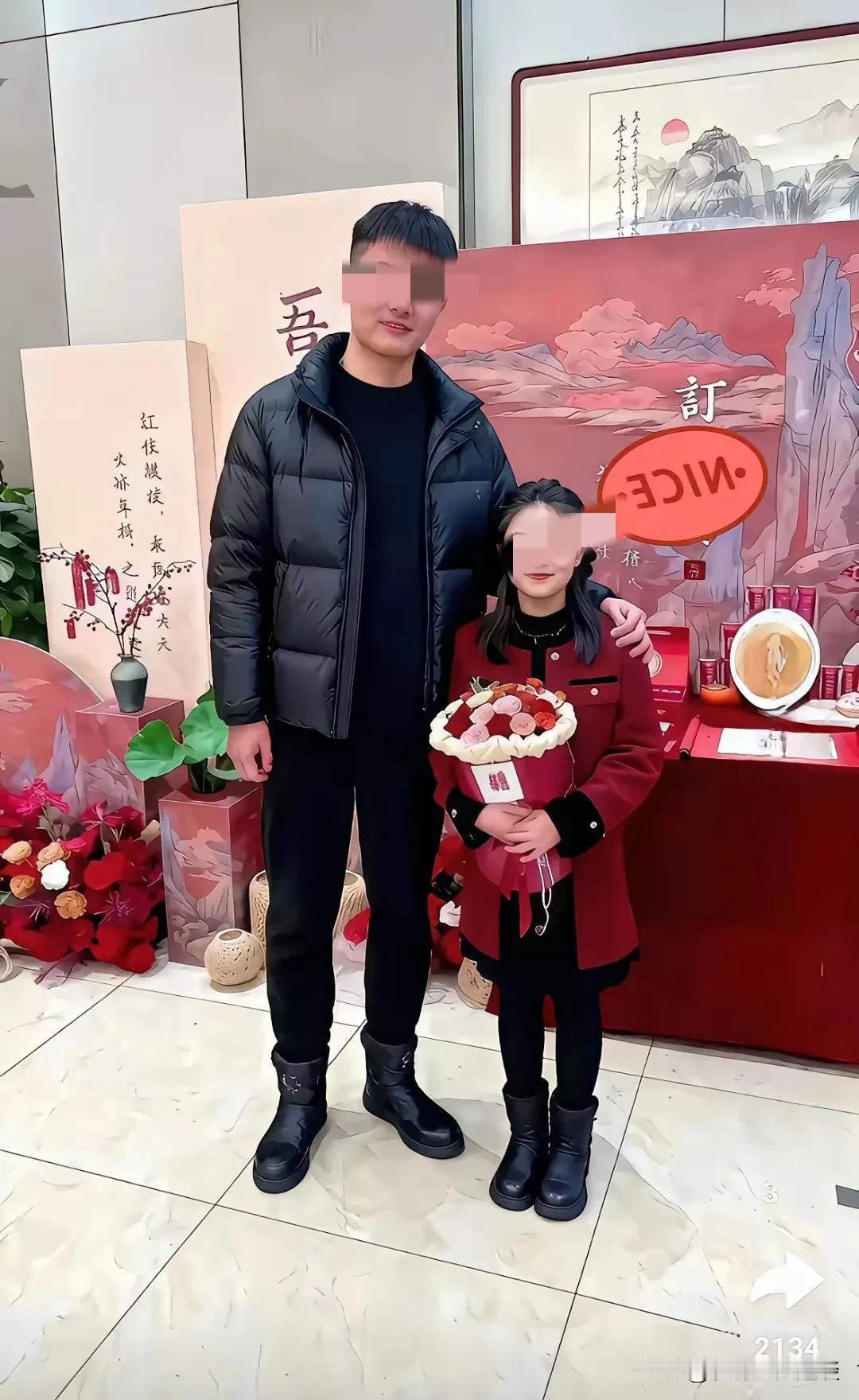 儿子定亲呢，作为妈妈应该很高兴，但是怎么也高兴不起来。30岁的儿子经过几次相亲，