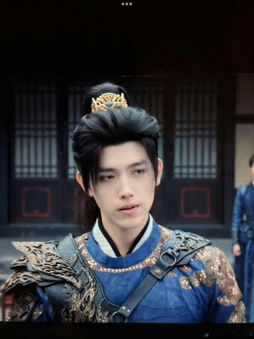 陈飞宇生日直播肉眼可见疲惫陈飞宇生日直播好累生日直播本来是开心的事，结果陈飞宇