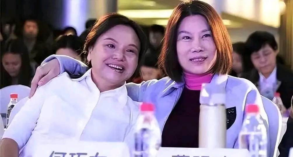 “中国的钱我是不会还的！”一位女企业家欠下200亿巨额债务，却一分钱都不还。随后