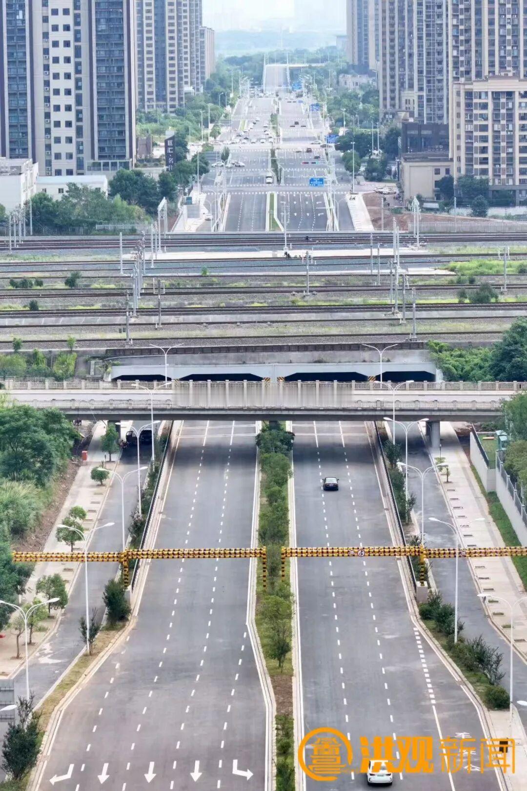 【英雄城交通•道路|太好了！圭峰大道全线通车】南昌稳中求进高质量发展近日，
