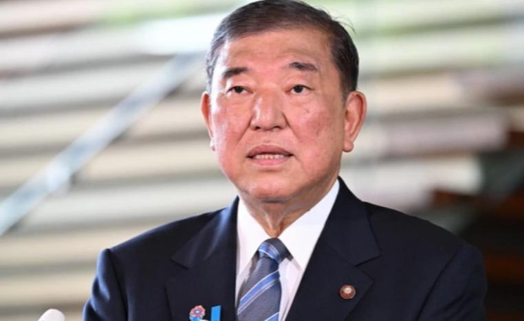 美国关税谈判和日本民粹方向逼迫石破茂辞职石破茂23日表明了八月底辞职的意向，实