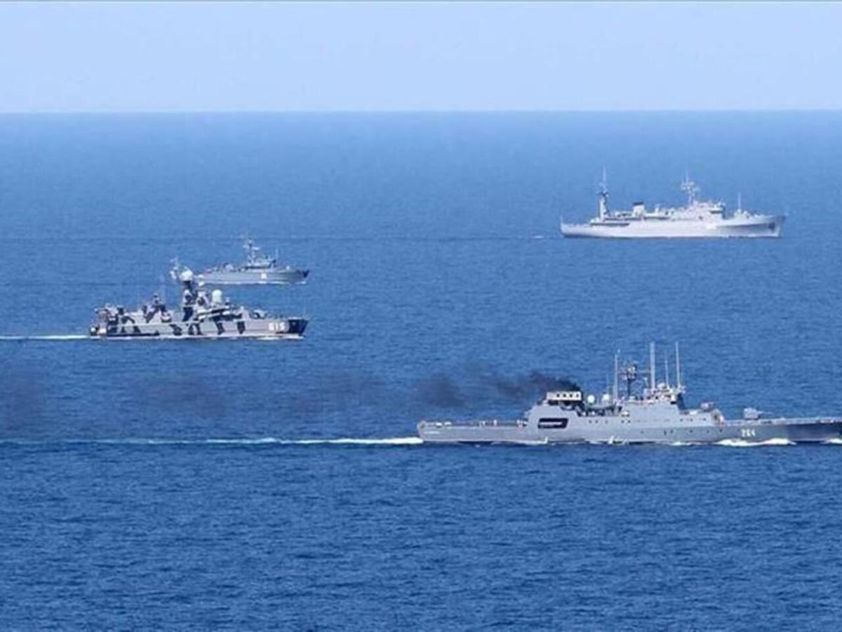 大惊小怪，美媒称中国055编队逼近伊朗，为此还要增派航母编队日前，美国《军事