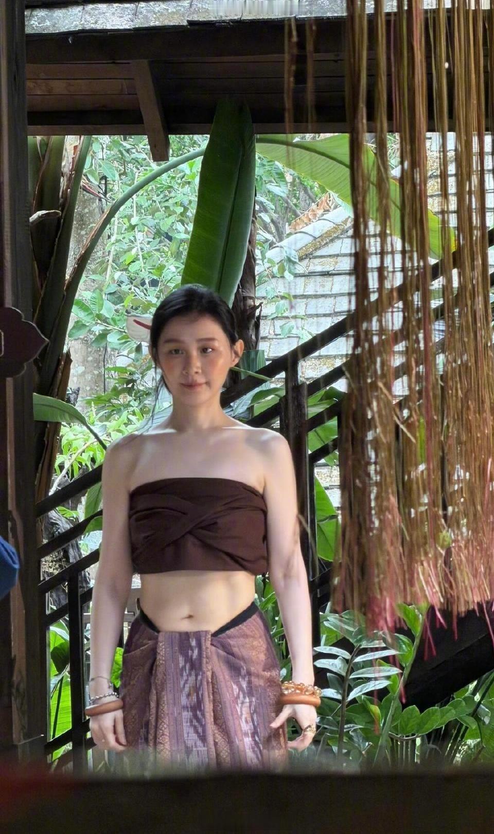 金靖居然瘦成这样了变化好大​